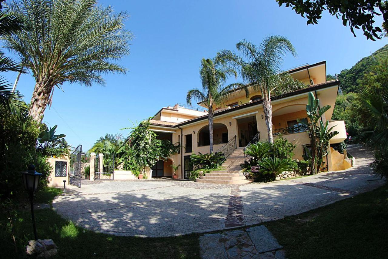 Hotel Cannamele Resort Parghelia Buitenkant foto